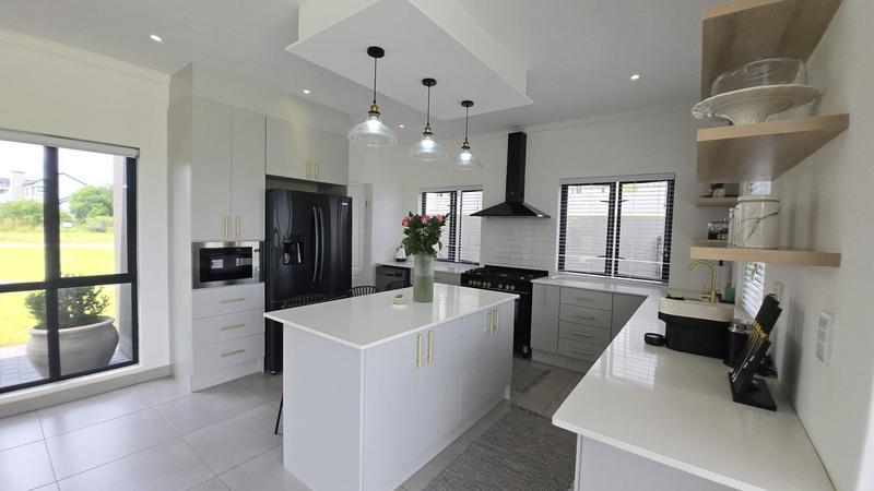 4 Bedroom Property for Sale in La Camargue Private Country Estate North West